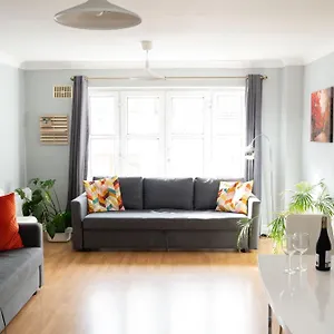  Apartment Spacious Centre - O'connell Street Area