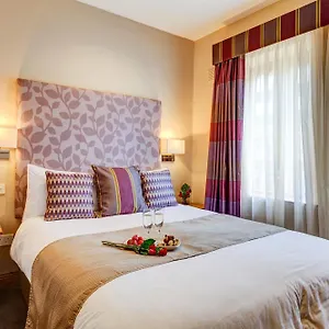 3* Guest house Kingfisher Townhouse